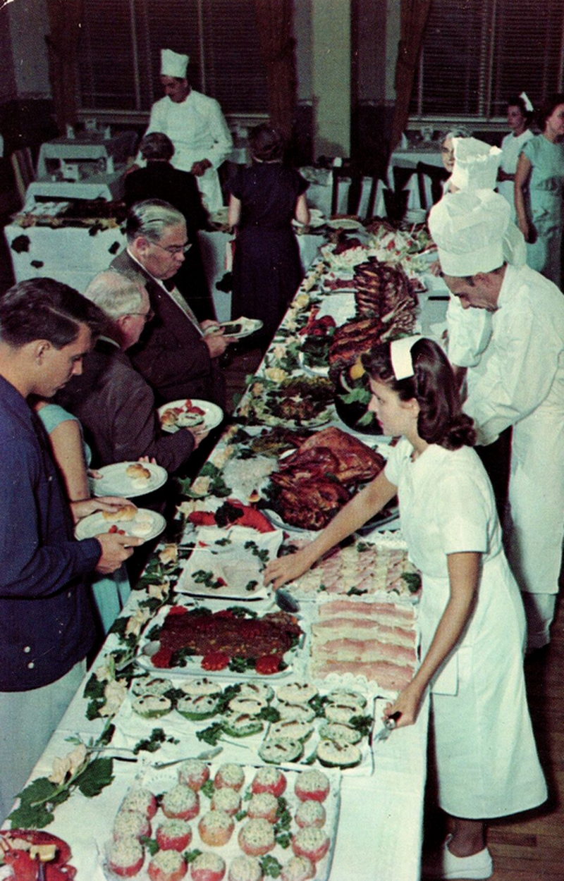 Gratiot Inn (Windemere Hotel) - Vintage Postcard (newer photo)